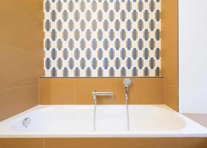 Vis Romae Luxury