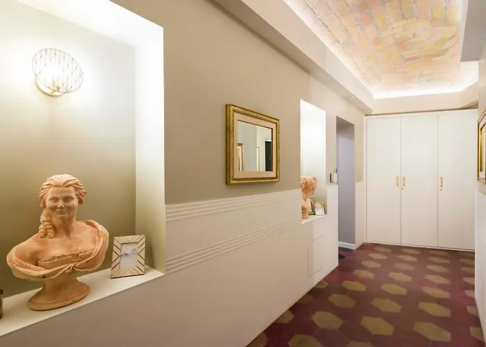 Vis Romae Luxury Apartment *